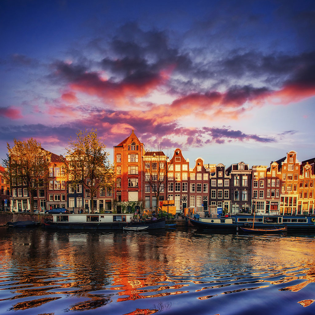 Benelux &Paris Turları