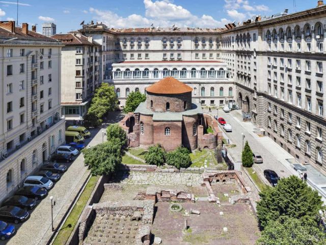 Sofya & Plovdiv Turu Hafta Sonu Kaçamağı | Spa & Casıno & Taverna