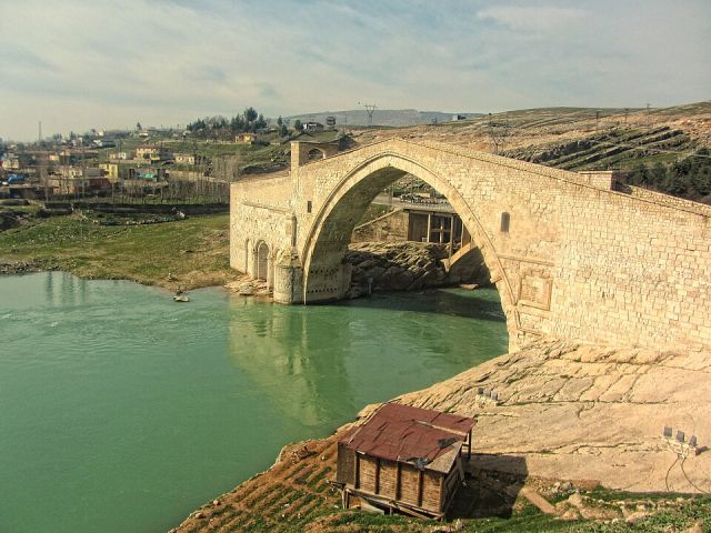 Kurban Bayramı Özel Uçaklı Tarihte Yolculuk Gap Mezopotamya Turu (3 Gece Otel Konaklamalı)