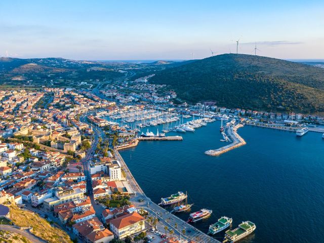 Kurban Bayramı Özel Egenin Saklı Köyleri Alaçatı Sığacık Seferihisar Foça Turu (2 Gece Otel Konaklamalı)