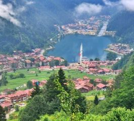 Uçaklı Karadeniz Yaylaları ve Batum Turu (3 Gece Otel Konaklamalı)