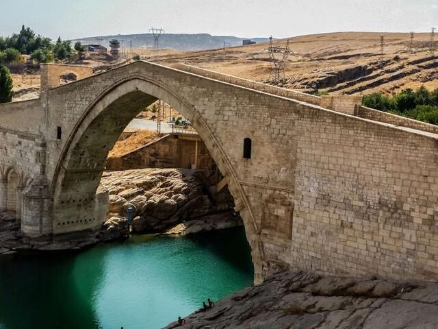 Uçaklı Butik Gaziantep Urfa Mardin Diyarbakır Gap Turu (2 Gece Otel Konaklamalı)
