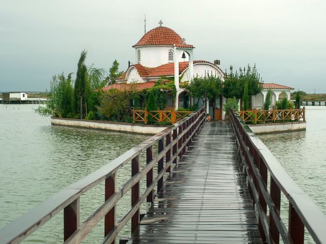 Alexandroupolis (Dedeağaç) Hafta Sonu Kaçamağı Spa & Casino & Taverna