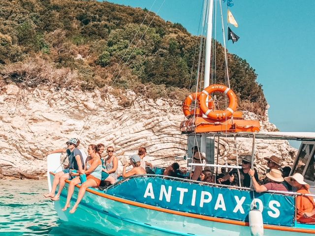 İyona Efsaneleri Turu