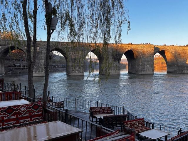 Uçaklı Mardin Hasankeyf Midyat Turu 1 Gece