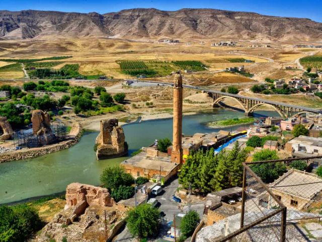 Sevgililer Günü Özel İkonik Mezopotamya Midyat Mardin Turu | 2 Gece Konaklamalı Sabiha Gökçen Havalimanı Hareketli