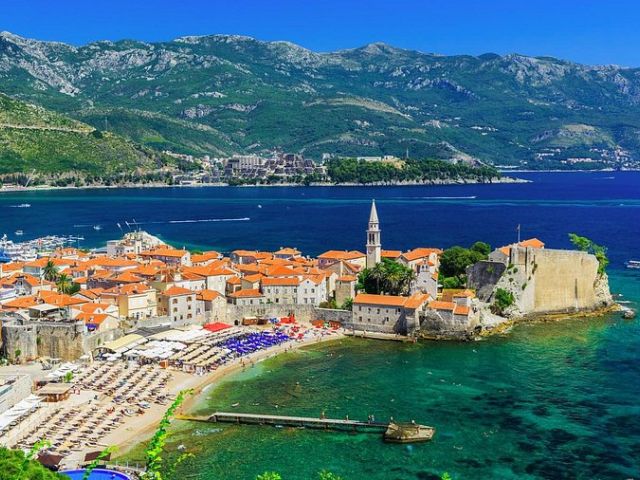 Sevgililer Günü Özel Budva Rüyası Turu Türk Havayolları İle 2 Gece 3 Gün