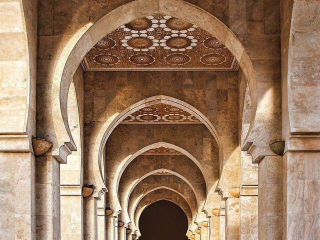 Sevgililer Günü Özel Elegant Fas Çöl Safari 4 Gece THY İle Ekstra Turlar Dahil