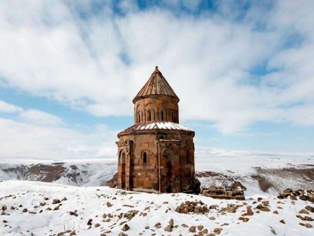 Uçaklı Rüya Gibi Doğunun Hazineleri Ve Doğu Ekspresi Turu (5 Gece Otel Konaklamalı)